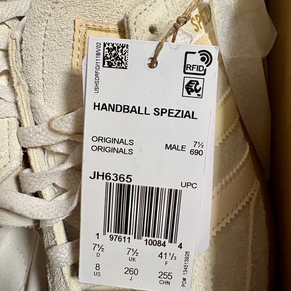 Adidas spezial light brown NWT - Picture 6 of 6